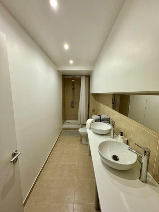 Experience Cinema Immersif Dans Appartement Renove Pres De Montmartre Paris Ngoại thất bức ảnh